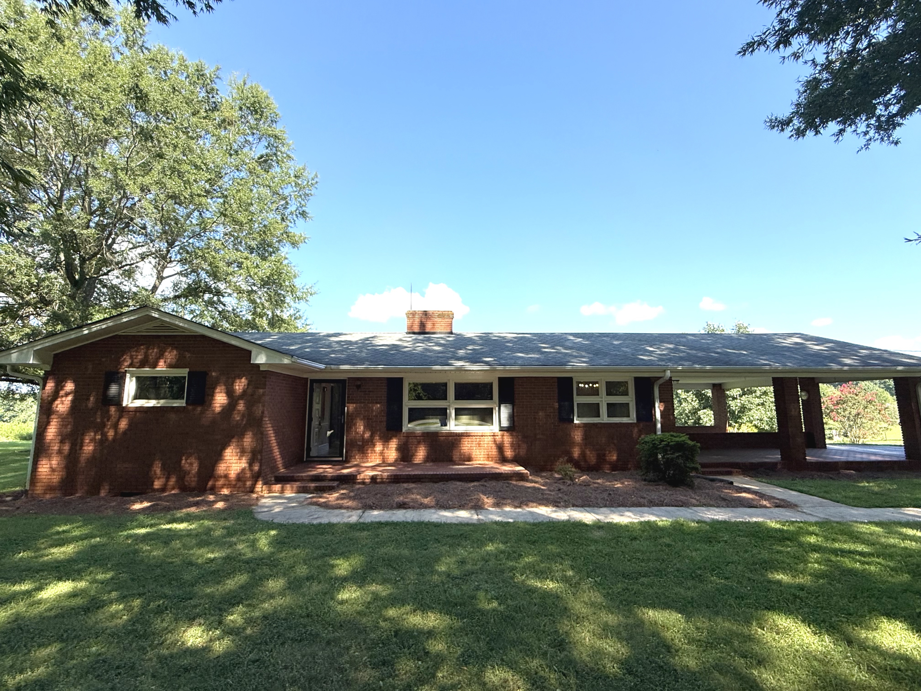 6014 Vienna Dozier Road