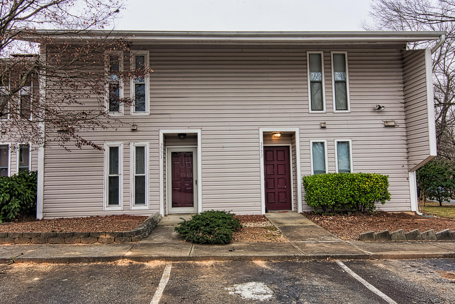 3771 Heathrow Drive