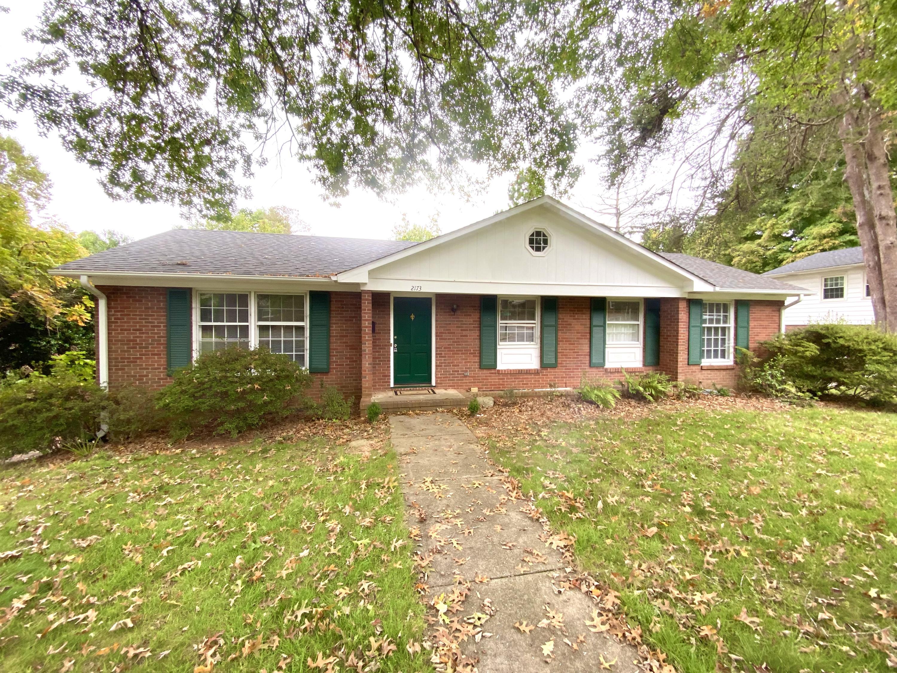 2173 New Castle Drive